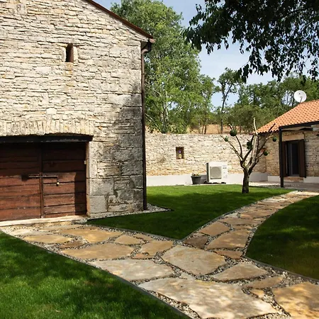 The Poolside Stone House In Vikendica